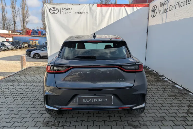 Lexus LBX din 2024 cu 850 km - oferta LEX150625 - foto 9