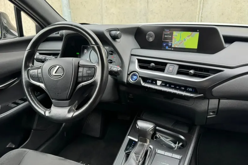 Lexus UX din 2020 cu 141.347 km - oferta LEX150627 - foto 9