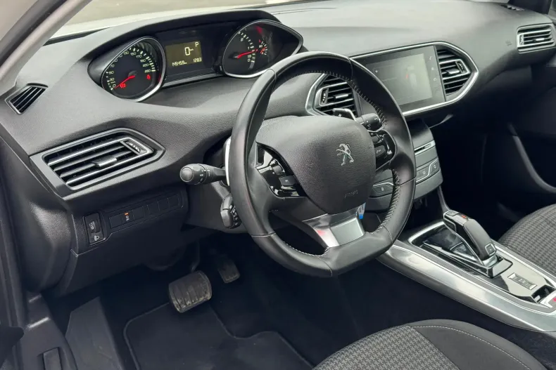 Peugeot 308 din 2020 cu 145.464 km - oferta PEU150629 - foto 9