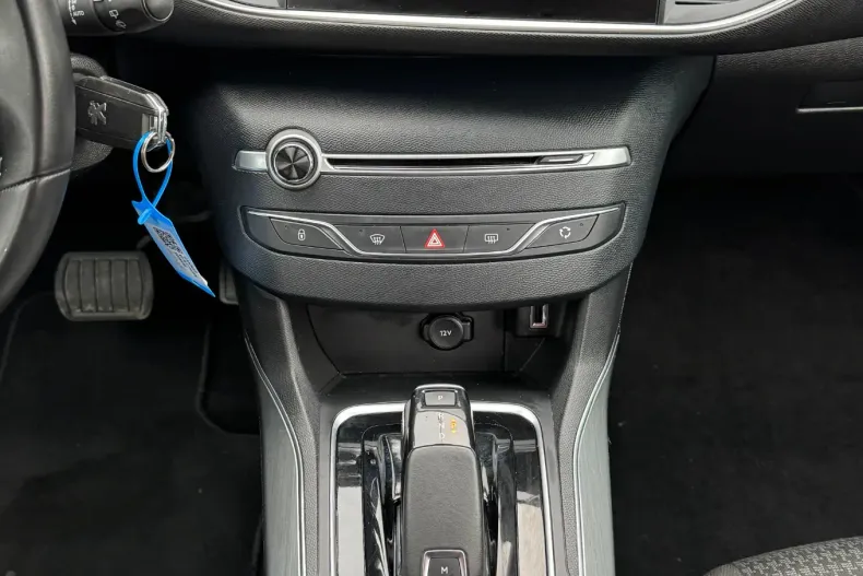 Peugeot 308 din 2020 cu 145.464 km - oferta PEU150629 - foto 13