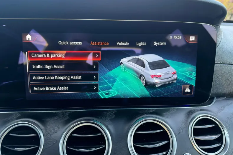 Mercedes-Benz E din 2021 cu 179.716 km - oferta MER150630 - foto 12