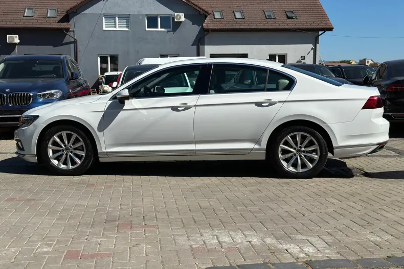 Volkswagen Passat din 2020 cu 66.041 km - oferta VOL150632 - foto 2