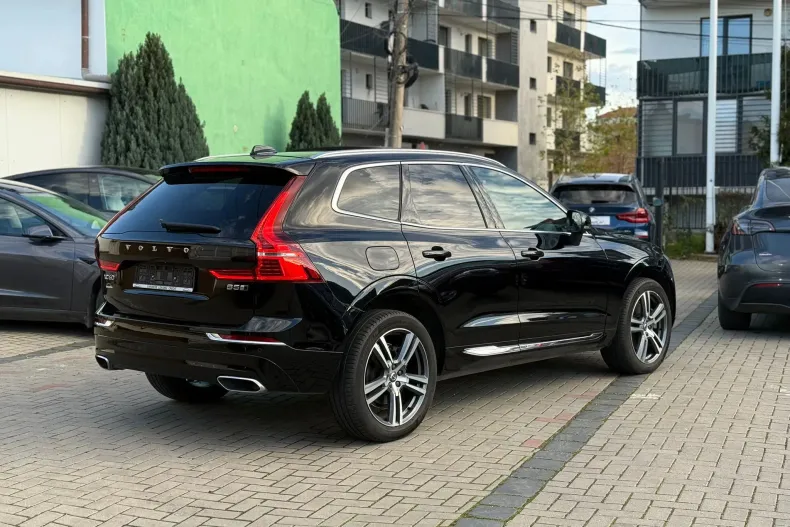 Volvo XC60 din 2020 cu 42.726 km - oferta VOL150634 - foto 2
