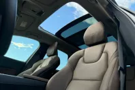 Volvo XC60 din 2020 cu 42.726 km - oferta VOL150634 - foto 6