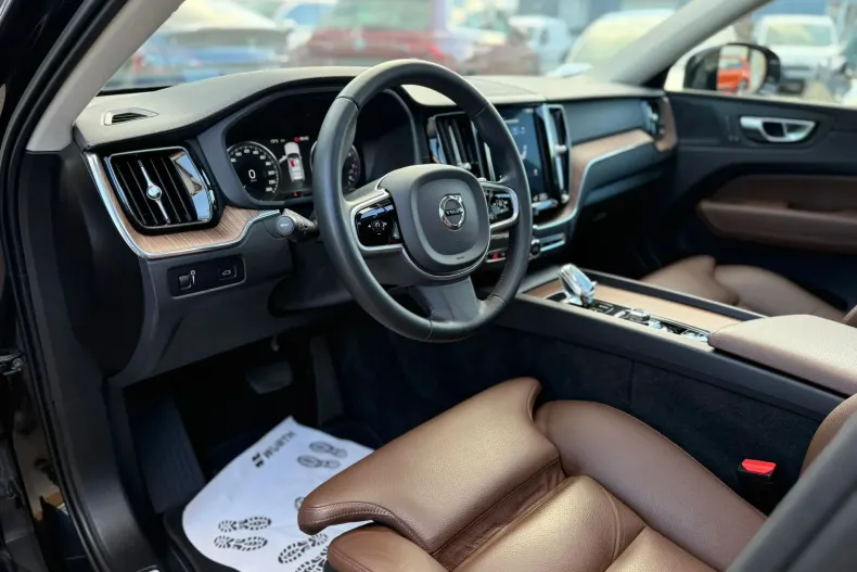 Volvo XC60 din 2020 cu 42.726 km - oferta VOL150634 - foto 27