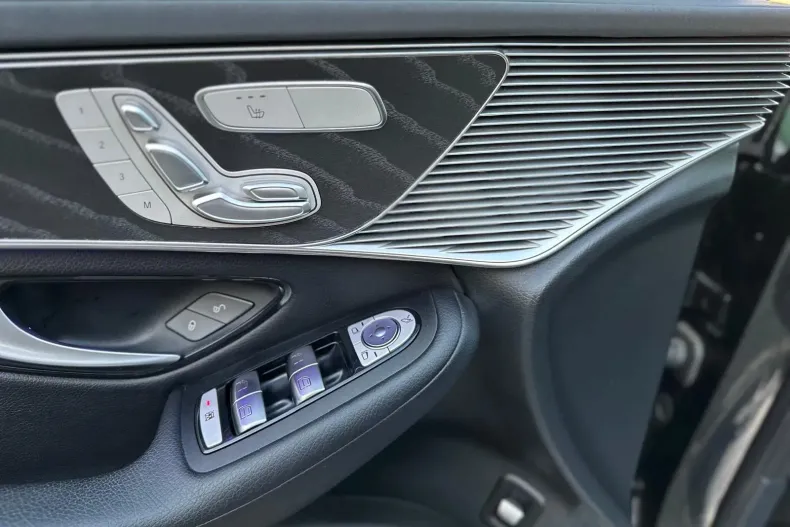 Mercedes-Benz EQC din 2022 cu 39.382 km - oferta MER150635 - foto 20