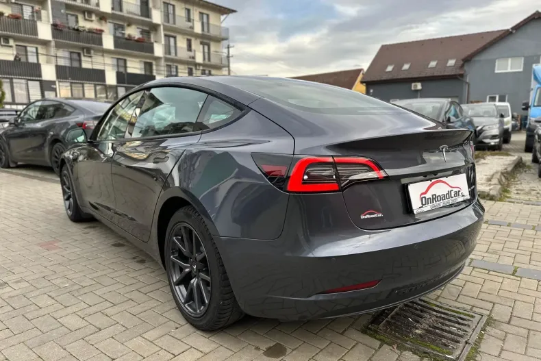 Tesla Model 3 din 2021 cu 34.216 km - oferta TES150637 - foto 3