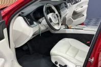 Volvo XC60 din 2020 cu 59.517 km - oferta VOL150638 - foto 16