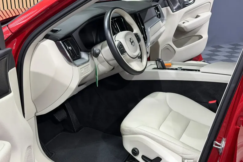 Volvo XC60 din 2020 cu 59.517 km - oferta VOL150638 - foto 16