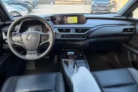 Lexus UX din 2021 cu 68.100 km - oferta LEX150642 - foto 6