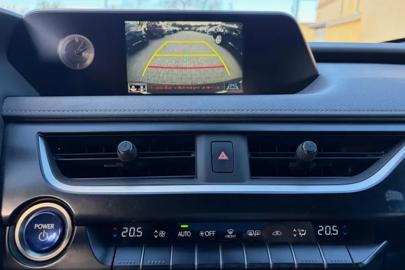 Lexus UX din 2021 cu 68.100 km - oferta LEX150642 - foto 33