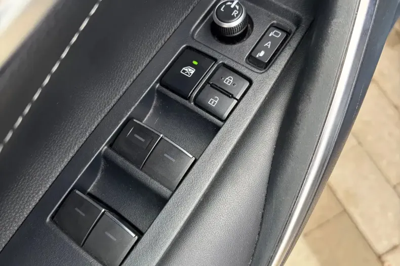 Toyota Corolla din 2021 cu 82.730 km - oferta TOY150643 - foto 18