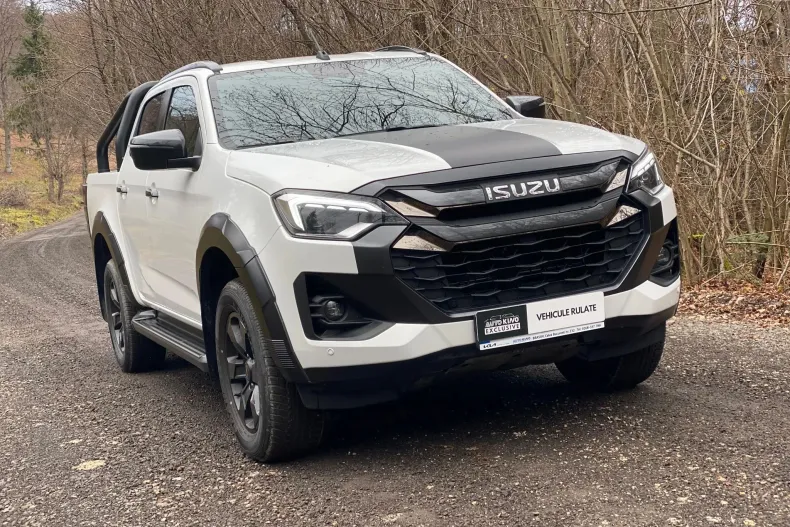 Isuzu D-Max din 2024 cu 4.600 km - oferta ISU150647 - foto 1