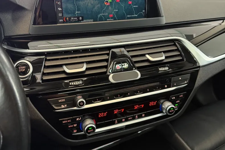 BMW Seria 5 din 2019 cu 176.095 km - oferta BMW150649 - foto 27