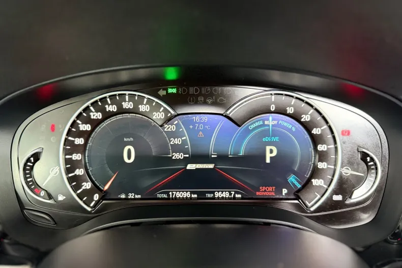 BMW Seria 5 din 2019 cu 176.095 km - oferta BMW150649 - foto 28