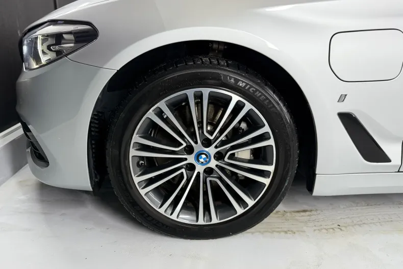 BMW Seria 5 din 2019 cu 176.095 km - oferta BMW150649 - foto 35