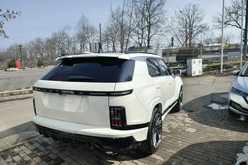 KG Mobility Actyon din 2025 cu 1 km - oferta KGM150652 - foto 24