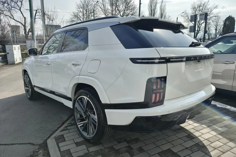 KG Mobility Actyon din 2025 cu 1 km - oferta KGM150652 - foto 26