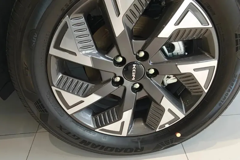 KG Mobility Torres din 2025 cu 1 km - oferta KGM150654 - foto 11