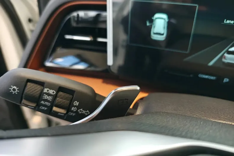 KG Mobility Torres din 2025 cu 1 km - oferta KGM150654 - foto 38