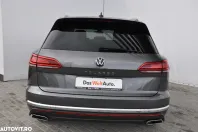 Volkswagen Touareg din 2023 cu 76.380 km - oferta VOL150660 - foto 4