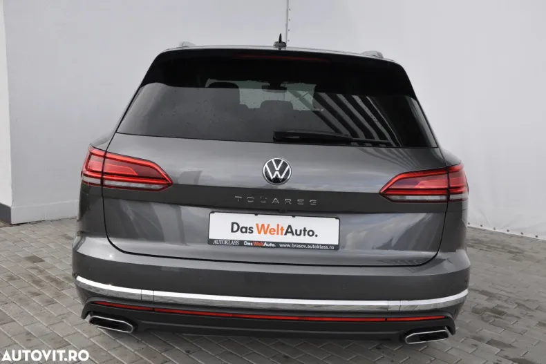 Volkswagen Touareg din 2023 cu 76.380 km - oferta VOL150660 - foto 4