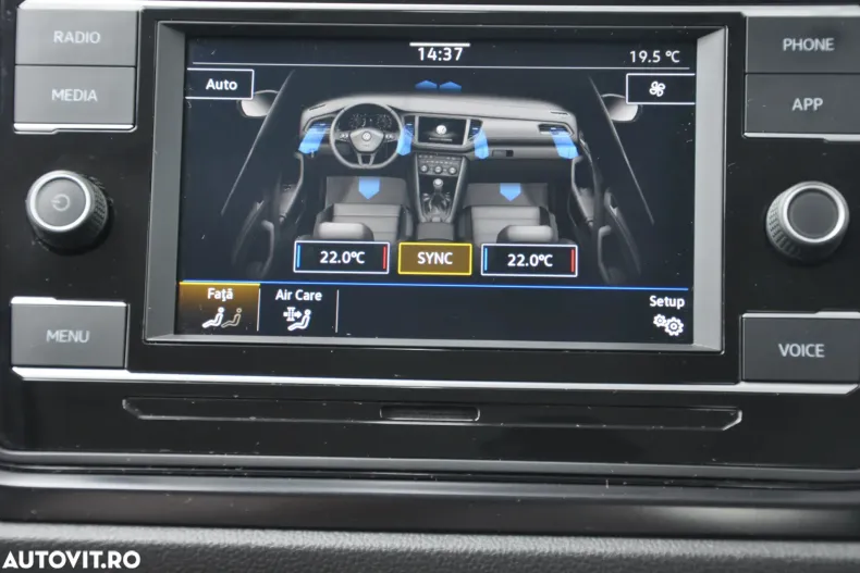 Volkswagen T-Roc din 2020 cu 50.800 km - oferta VOL150663 - foto 17