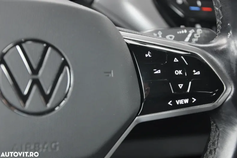 Volkswagen ID.4 din 2021 cu 90.430 km - oferta VOL150665 - foto 16