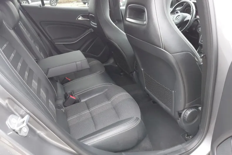 Mercedes-Benz GLA din 2019 cu 176.344 km - oferta MER150666 - foto 13