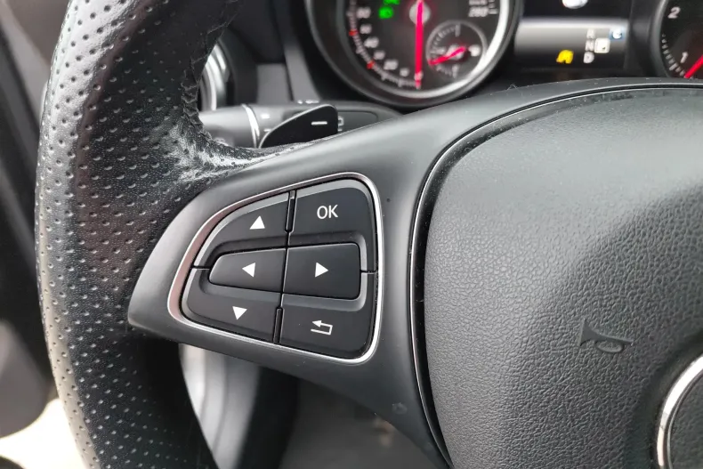 Mercedes-Benz GLA din 2019 cu 176.344 km - oferta MER150666 - foto 20