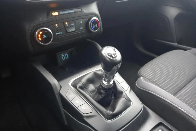 Ford Focus din 2021 cu 146.291 km - oferta FOR150667 - foto 12