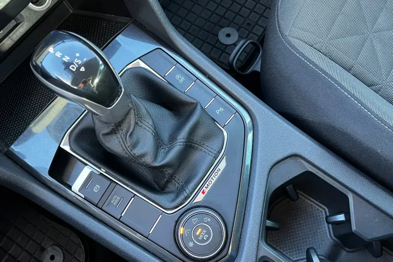 Volkswagen Tiguan din 2023 cu 83.213 km - oferta VOL150669 - foto 21