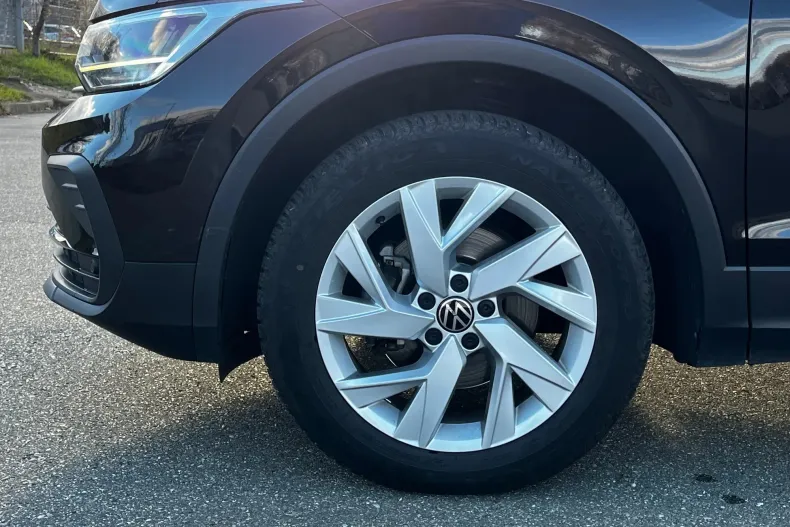 Volkswagen Tiguan din 2023 cu 83.213 km - oferta VOL150669 - foto 27