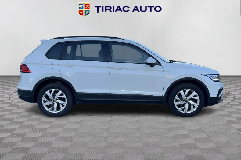 Volkswagen Tiguan din 2023 cu 79.925 km - oferta VOL150670 - foto 6