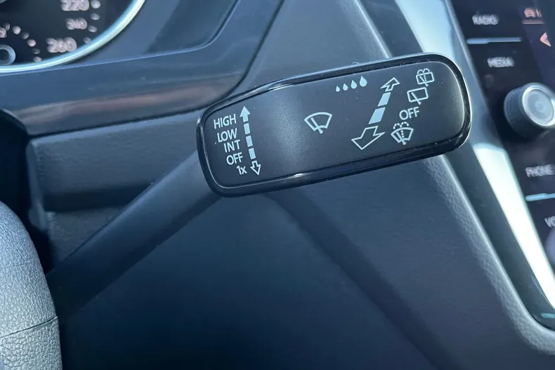 Volkswagen Tiguan din 2023 cu 79.925 km - oferta VOL150670 - foto 18