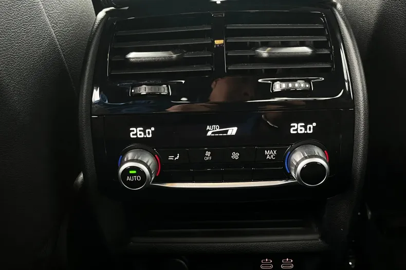 BMW Seria 5 din 2020 cu 79.449 km - oferta BMW150672 - foto 12