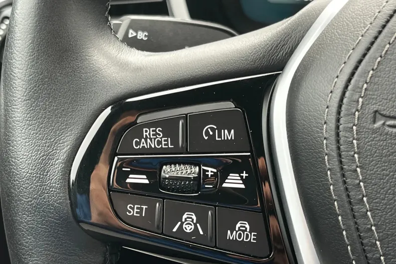 BMW Seria 5 din 2020 cu 79.449 km - oferta BMW150672 - foto 17