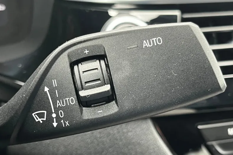 BMW Seria 5 din 2020 cu 79.449 km - oferta BMW150672 - foto 21