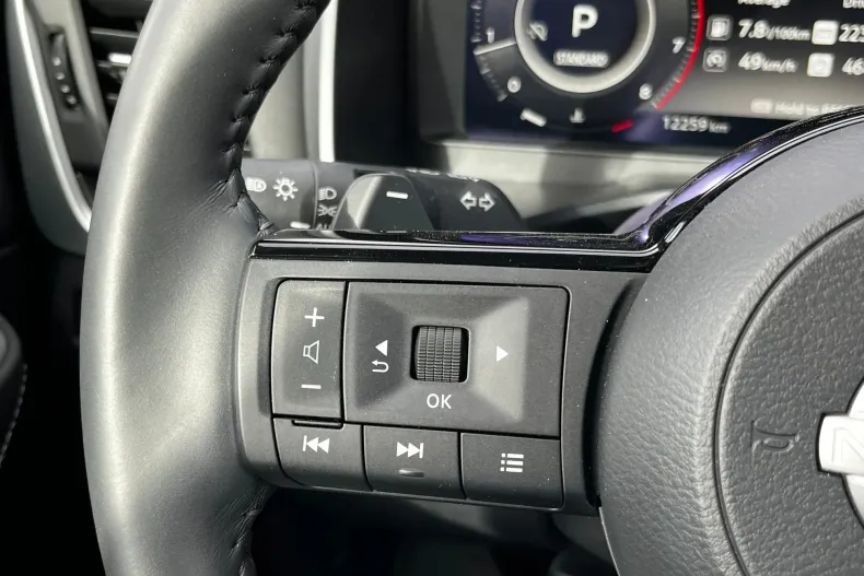 Nissan Qashqai din 2024 cu 12.259 km - oferta NIS150673 - foto 16