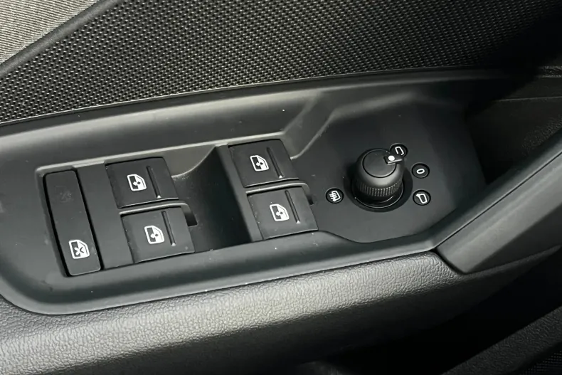 Audi A3 din 2022 cu 42.453 km - oferta AUD150676 - foto 21