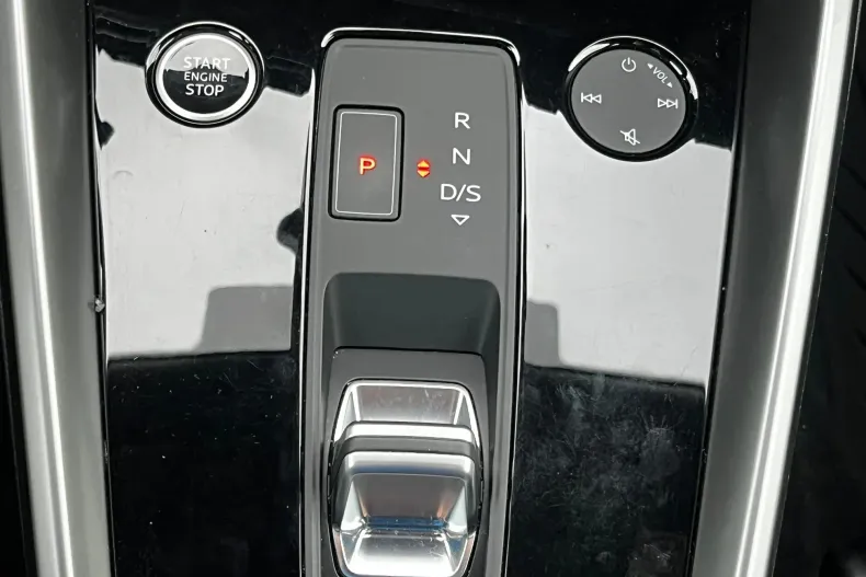 Audi A3 din 2022 cu 42.453 km - oferta AUD150676 - foto 23