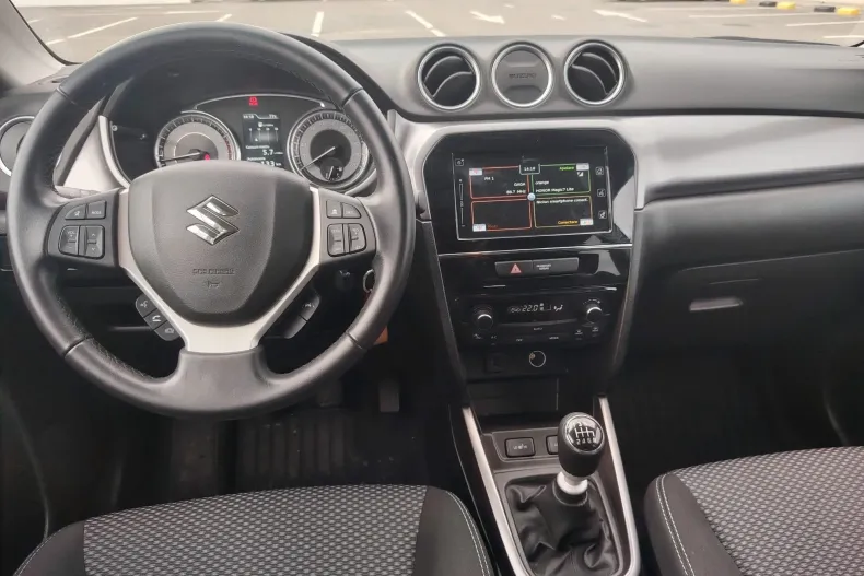 Suzuki Vitara din 2023 cu 23.748 km - oferta SUZ150678 - foto 5