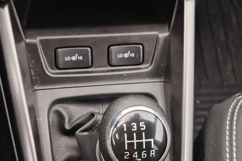 Suzuki Vitara din 2023 cu 23.748 km - oferta SUZ150678 - foto 7