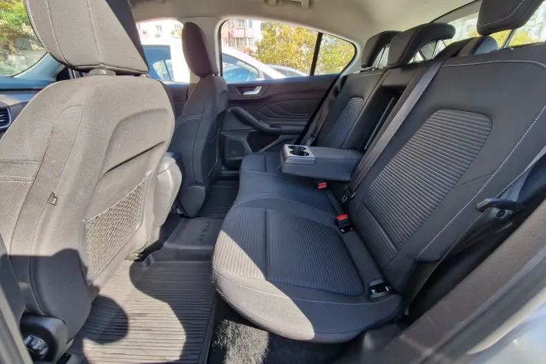 Ford Focus din 2020 cu 70.788 km - oferta FOR150681 - foto 23