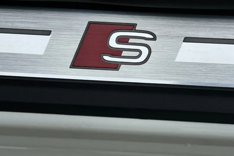 Audi A6 din 2020 cu 83.394 km - oferta AUD150685 - foto 20