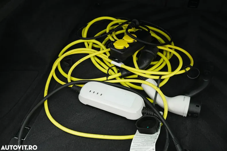 Volkswagen Touareg din 2021 cu 130.000 km - oferta VOL150687 - foto 40