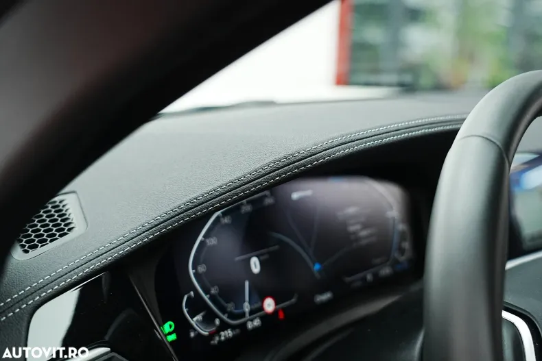 BMW Seria 3 din 2021 cu 174.000 km - oferta BMW150688 - foto 29