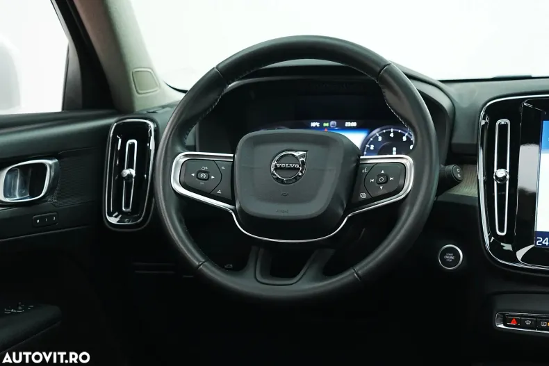 Volvo XC40 din 2020 cu 97.000 km - oferta VOL150697 - foto 18