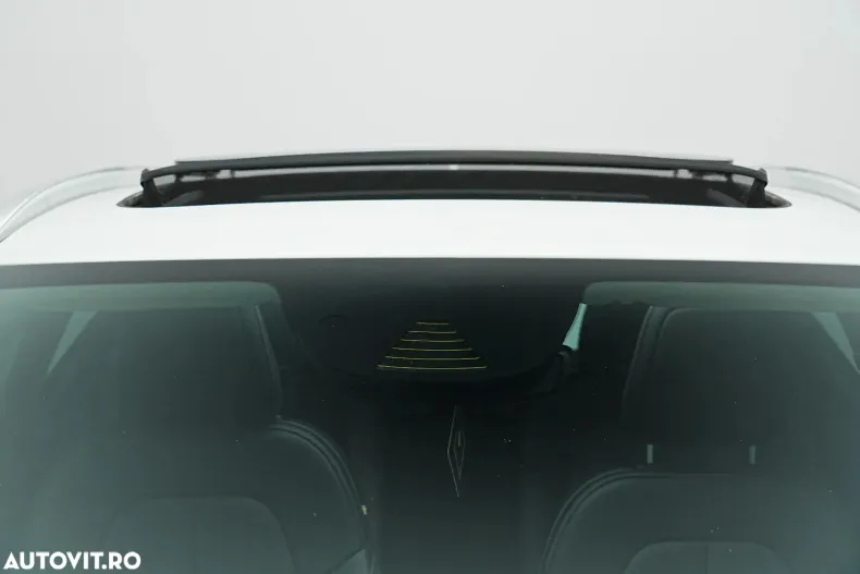 Volvo XC40 din 2020 cu 97.000 km - oferta VOL150697 - foto 24