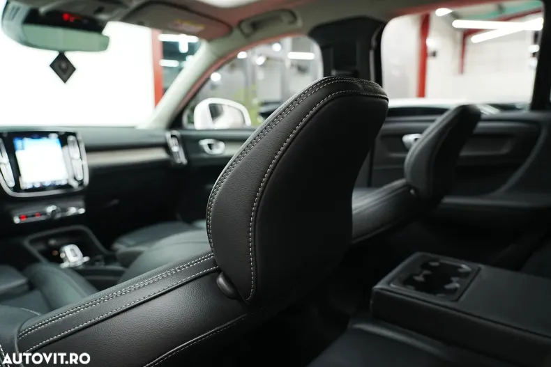 Volvo XC40 din 2020 cu 97.000 km - oferta VOL150697 - foto 35
